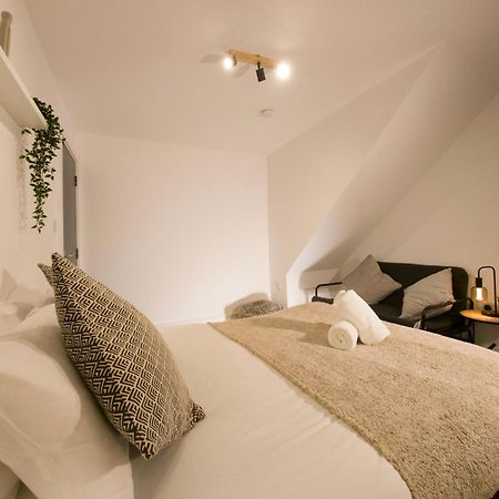 Plenty Of Parking Available; 3 Bedroom Apartment By Property Promise Cardiff Luaran gambar